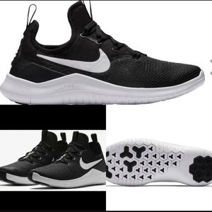 Nike WMNS FREE TR 8